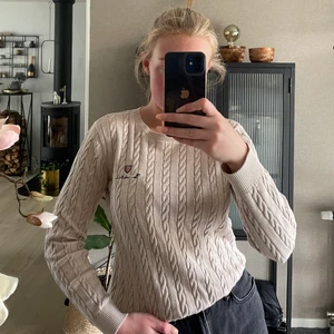 Bondilid tröja - Storlek S köparen står för frakten