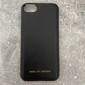 Ideal of sweden-skal - Säljer ett helt nytt skal från iDeal of Sweden som passar iPhone 6/6s/7/8 ✨  frakt tillkommer (återkommer om pris när jag vägt) 