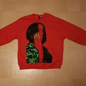 oversized sweatshirt - aldrig använd. storlek M