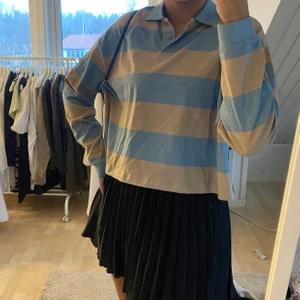 Randig tröja  - Strl M, aldrig använd 😇