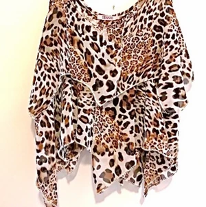 Linne tessie - Storlek small , viscose . Från tessie 