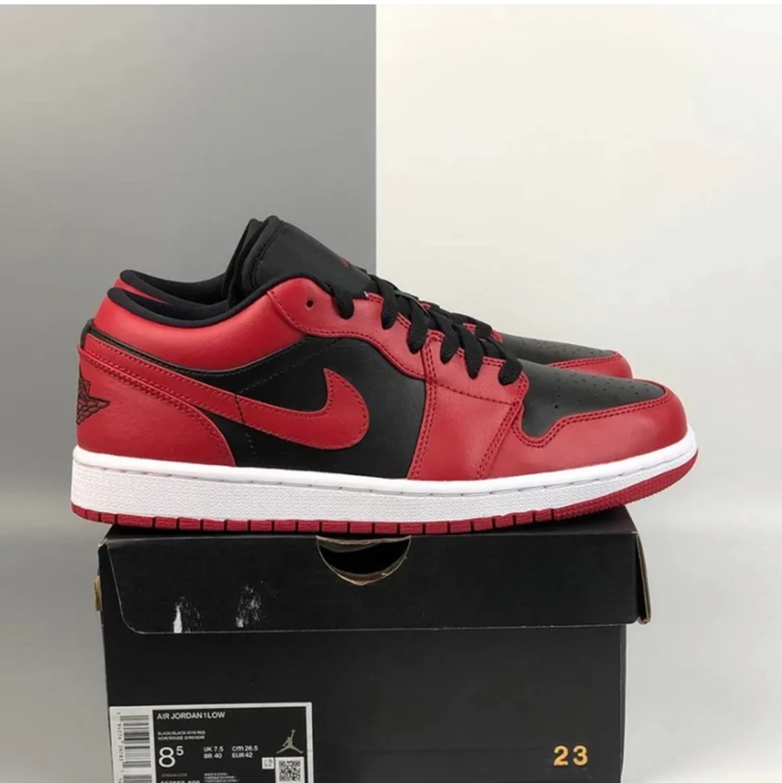 Jordan 1 Low
