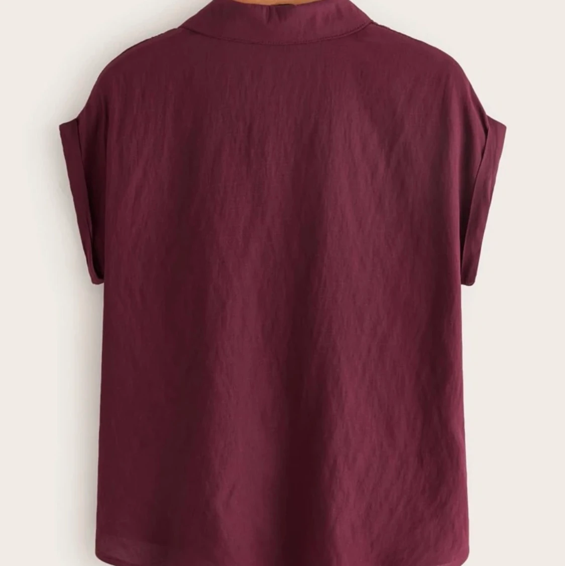 Röd blus/skjorta  - 90