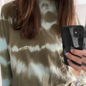 Tröja - Jätte cool tröja köpt second hand🤩