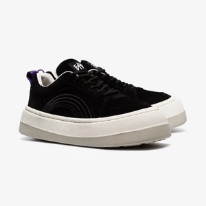 Eytys  - Intressekoll på mina favvoskor! Säljer endast vid bra bud 😊