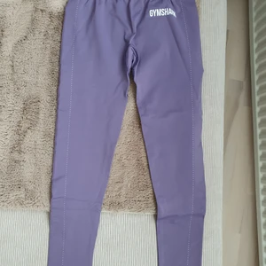 Gymshark leggings - Oanvända gymshark leggings (prislappen kvar). Helt slutsålda på hemsidan! Nypris 550 kr