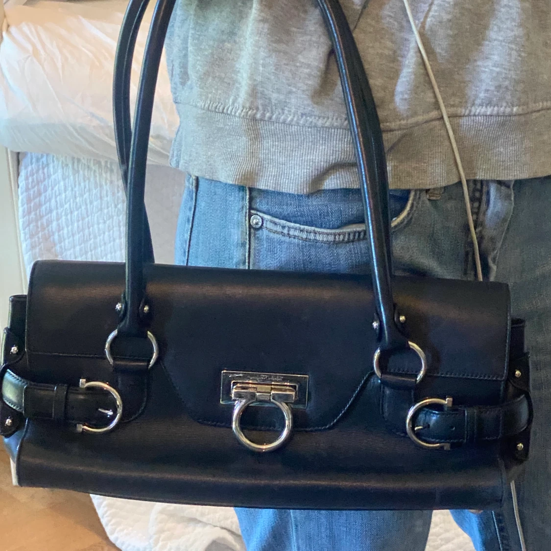 Salvatore Ferragamo väska  - 90