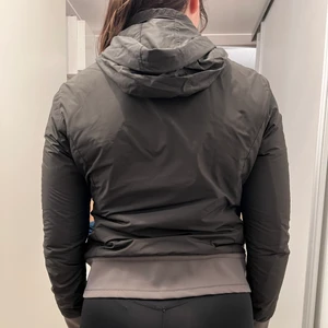 Parajumpers  - Vårjacka Parajumper, mörkgrön. Storlek s.