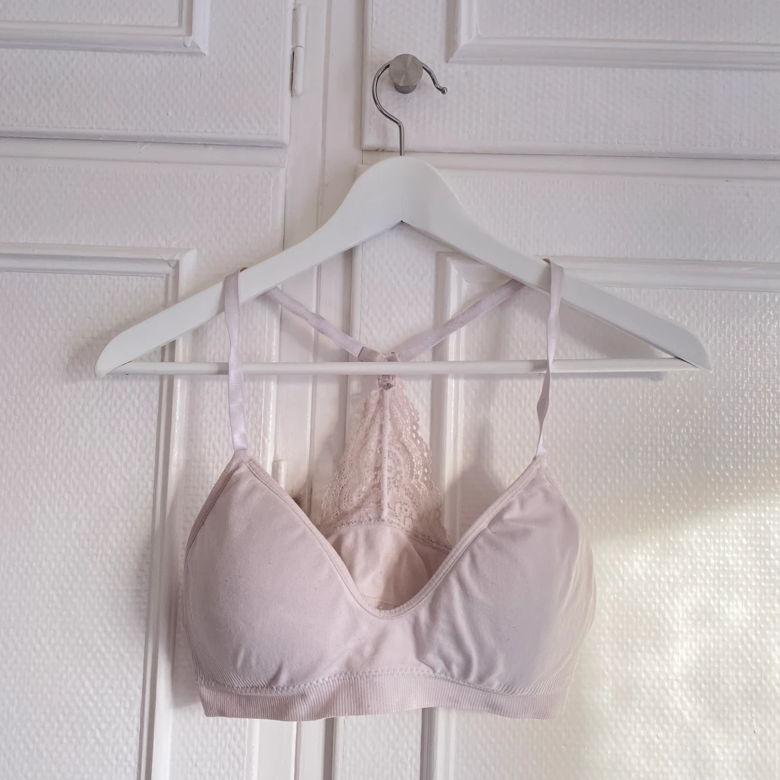 Vit bh med lite spets - 90