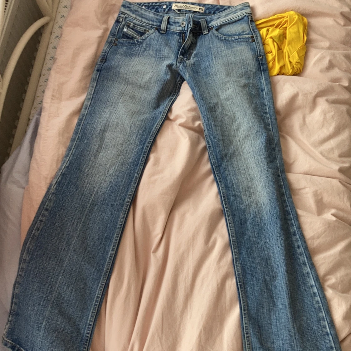 Lågmidjadejeans/ lowaise - 90