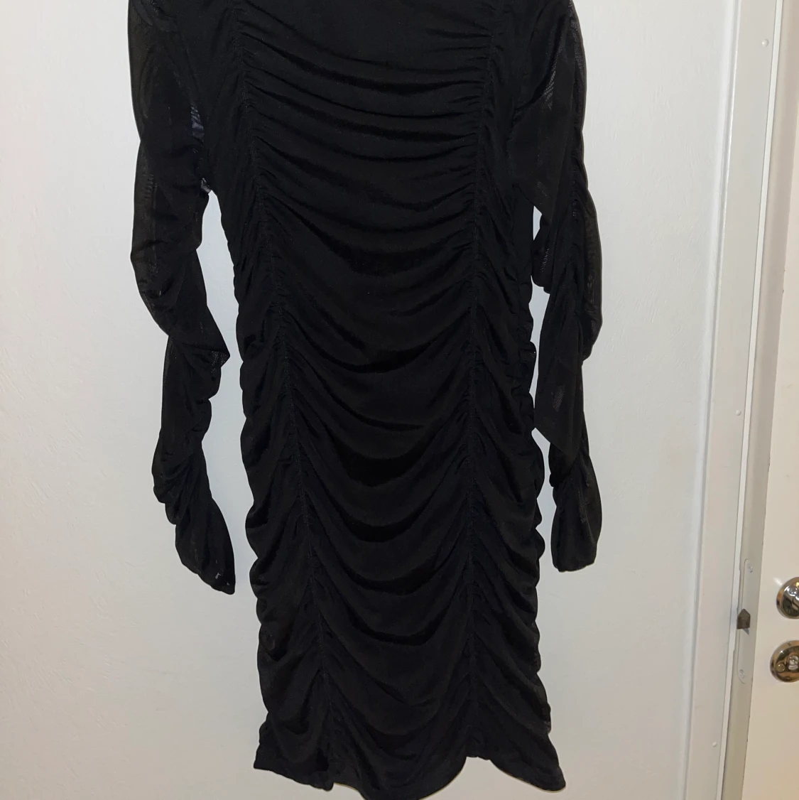 Svart klänning - 91