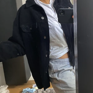 Zara jacka - Manchesterjacka från Zara, storlek xs. Väldigt fint skick!💋