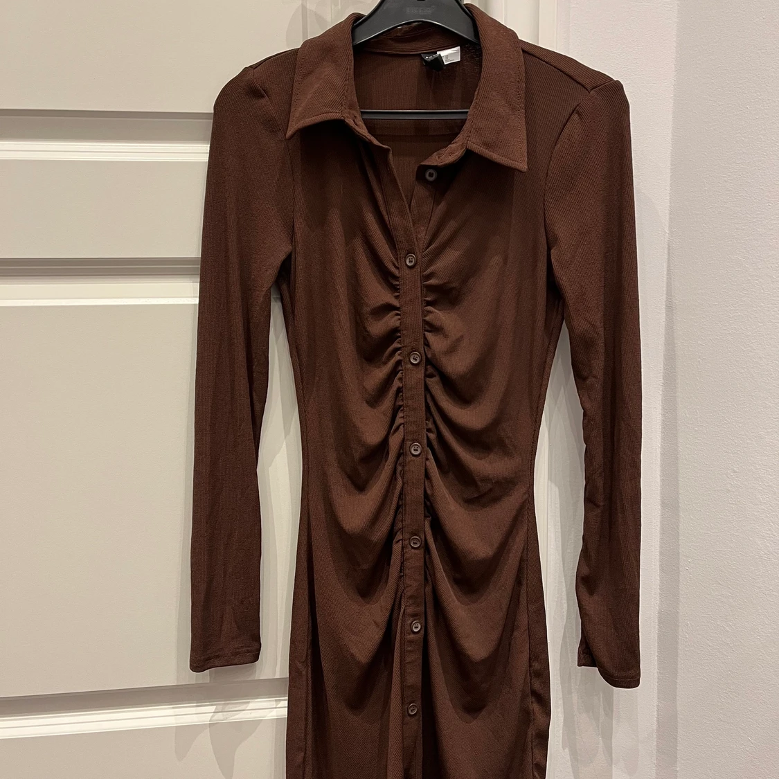 Brun klänning  - 90