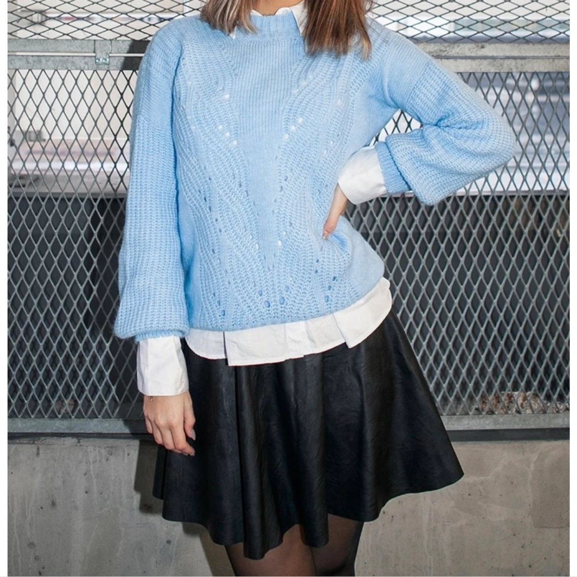 Ljusblå stickad tröja - 90