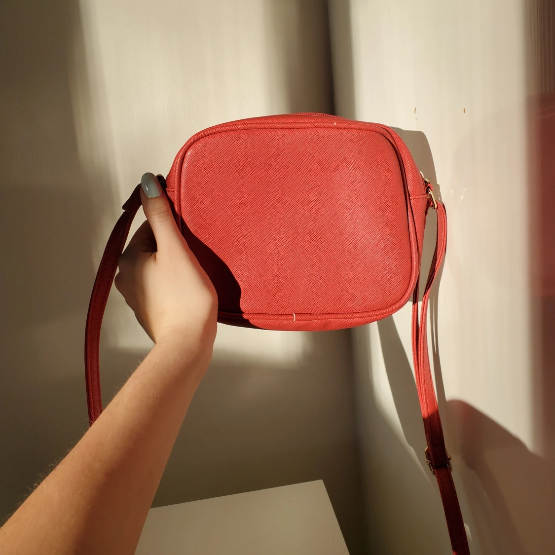 Röd shoulderbag - 90