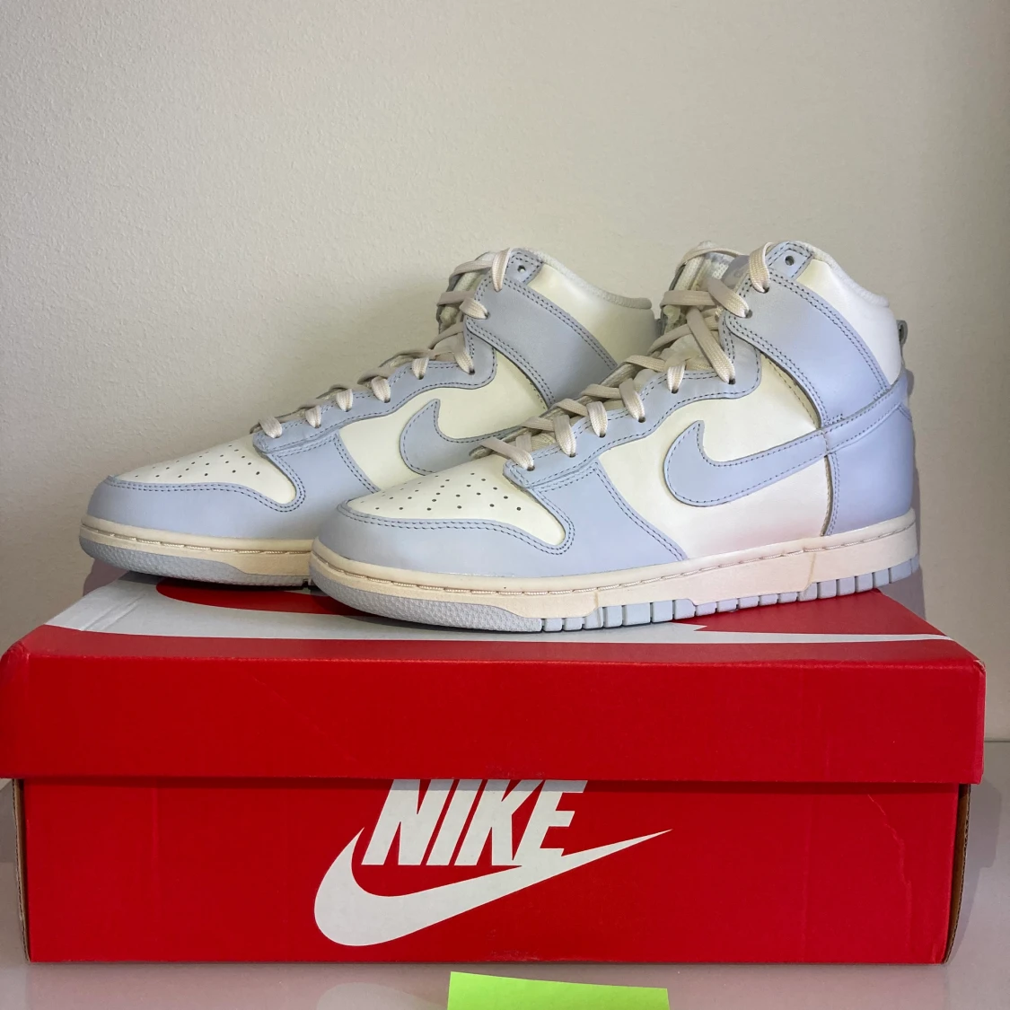 Dunk high football grey