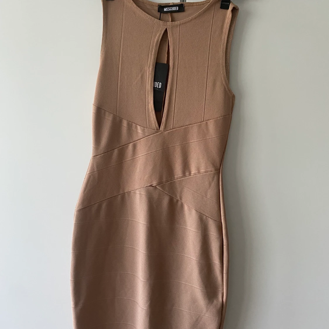 Missguided bodycon klänning stl 36 - 90