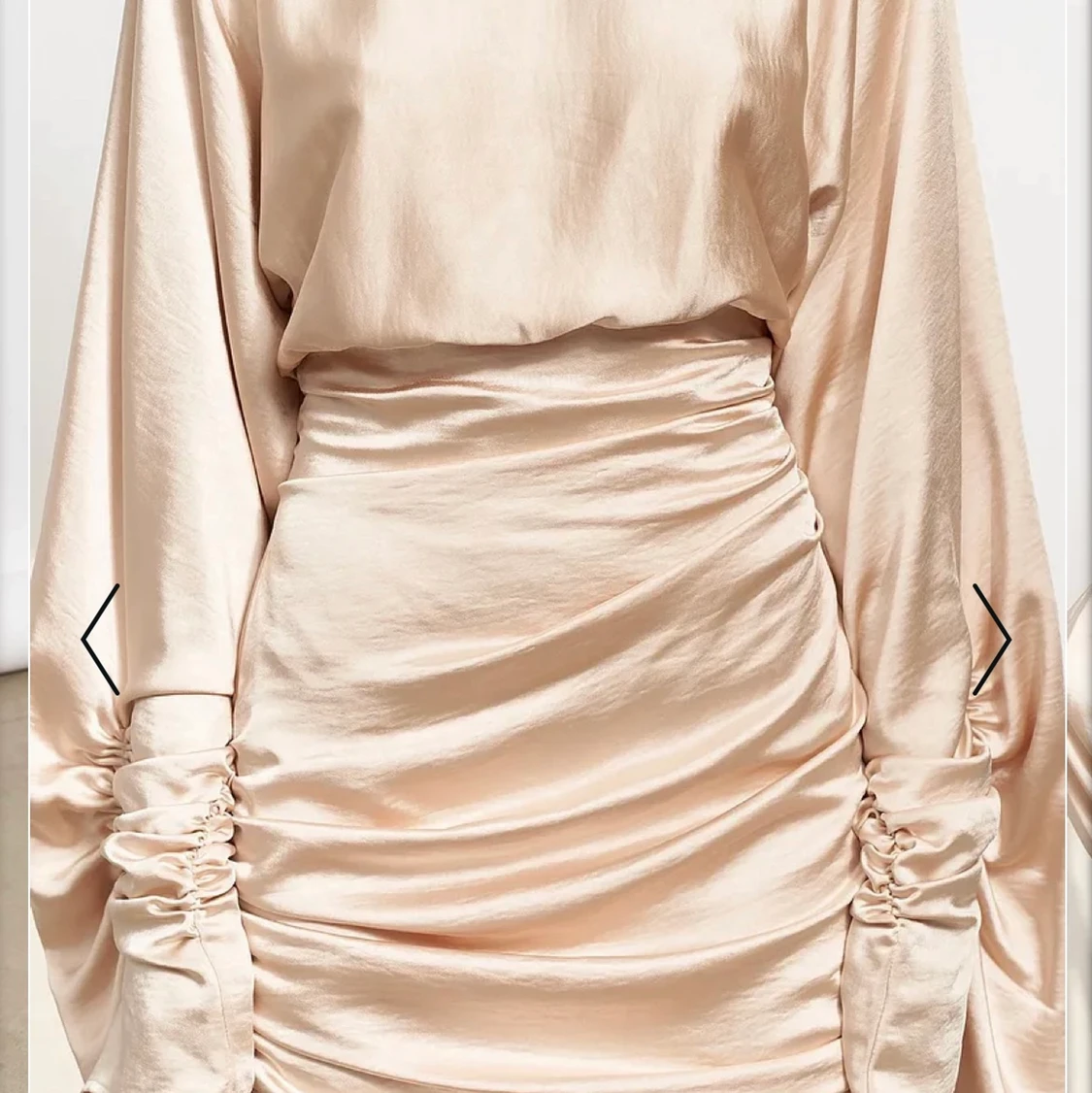 Hanna Schönberg x NAKD - 90