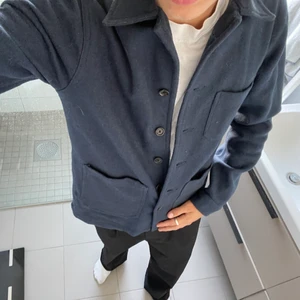 Blå höstjackan från lager 157 - Nästan aldrig använd jacka som är i väldigt bra skick o passar perfekt nu till hösten! 