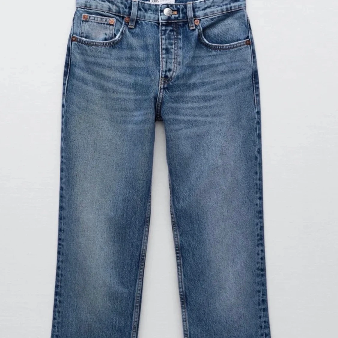 Mid rise jeans