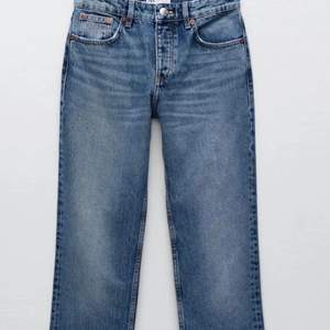 Säljer dessa super populära jeans från zara! Har för mig att dessa inte säljs på hemsidan längre