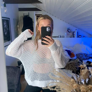 Nättröja - Super ball vit nättröja. Mycket bra skick. Genomskinlig och skitsnygg