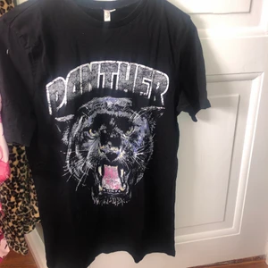 Oversize t-shirt  - Snygg tröja! Sprsamt änvänd 