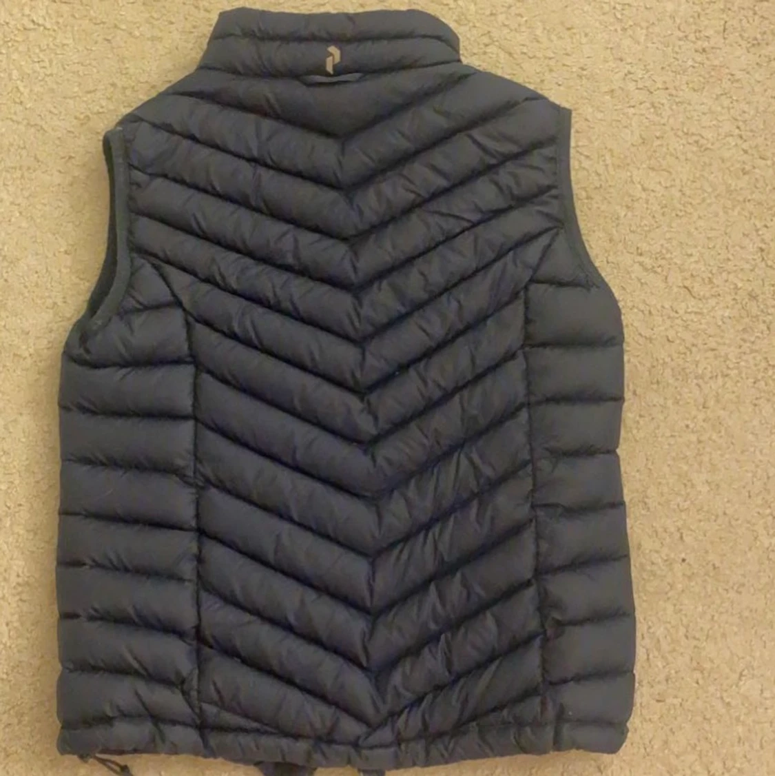 Peak performance väst stolek S - 90