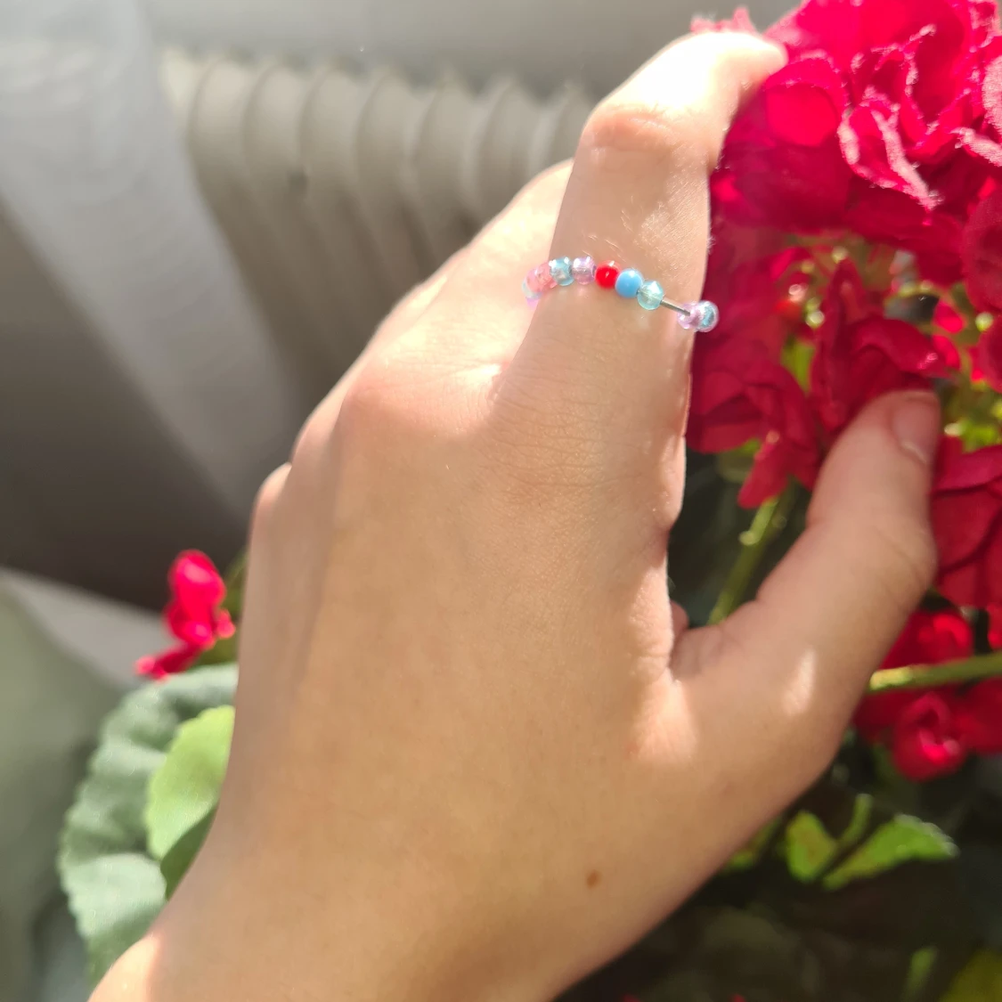 Ring med små pärlor