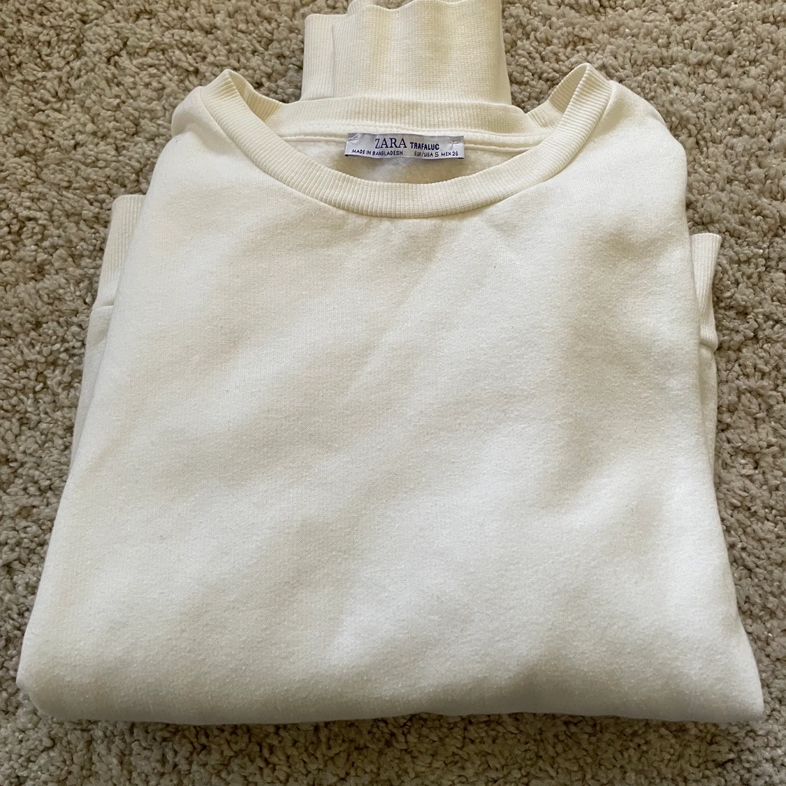 Basic sweatshirt från Zara