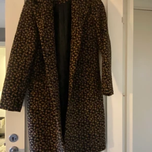 Jacka i leopard  - Jacka i leopard, använd fåtal gånger