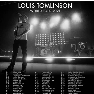 Louis tomlinson biljett  - Hej! Säljer 1 biljett till louis konsert i Danmark 28 mars, stå plats. Säljer pga kan ej gå. 