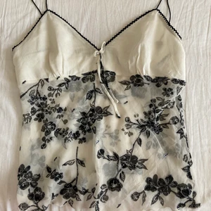 Bohemiskt linne  - Superfint och vackert linne, använder tyvärr aldrig:-(💕 frakt 37kr😚🐻