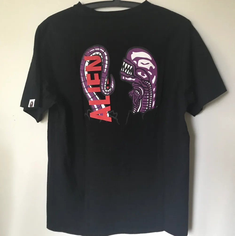 Bape / A Bathing Ape x Alien Facehugger T-Shirt  Size medium, fits like a regular men’s small. Great condition, no flaws or damage.  DM if you need exact size measurements.   Buyer pays for all shipping costs. All items sent with tracking number.   No swaps, no trades, no offers. . T-shirts.