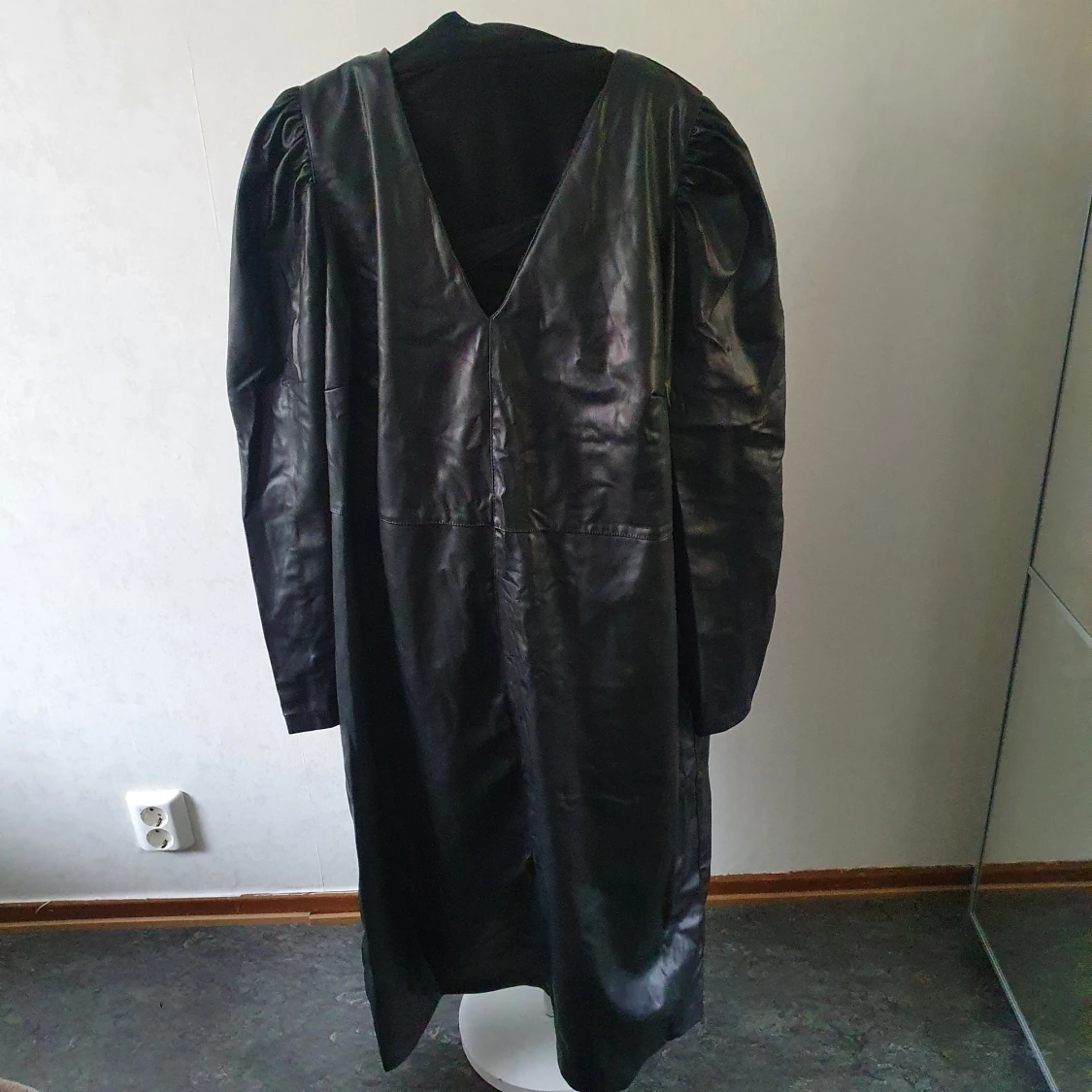 Faux läderklänning