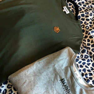 Kenzo,boss - Kenzo t-shirt använd 1 gång storlek s, boss tröjan storlek M passar dig som har Sni färgen grå. Säljer båda för 1000kr