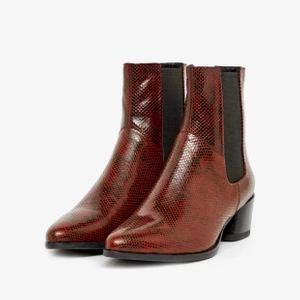 Vagabond ormskinn boots 37 - Oanvända boots i snyggt ormskinn. Nypris 1299kr. Mitt pris 300 plus frakt