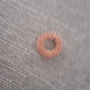 Säljer en fidget ring - Säljer en billig fodget ring 