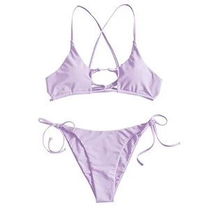 Trendig bikini - Superfin lila bikini från zaful. Aldrig använd endast prövad, hygienlappen fortfarande på. Storlek S. Säljer för 100kr. Köpare står för frakt 