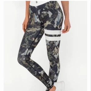 Stronges tights - Säljer dessa fina träningstights ifrån stronger. I ett jättebra skick 🤎 köparen står för frakten ✨