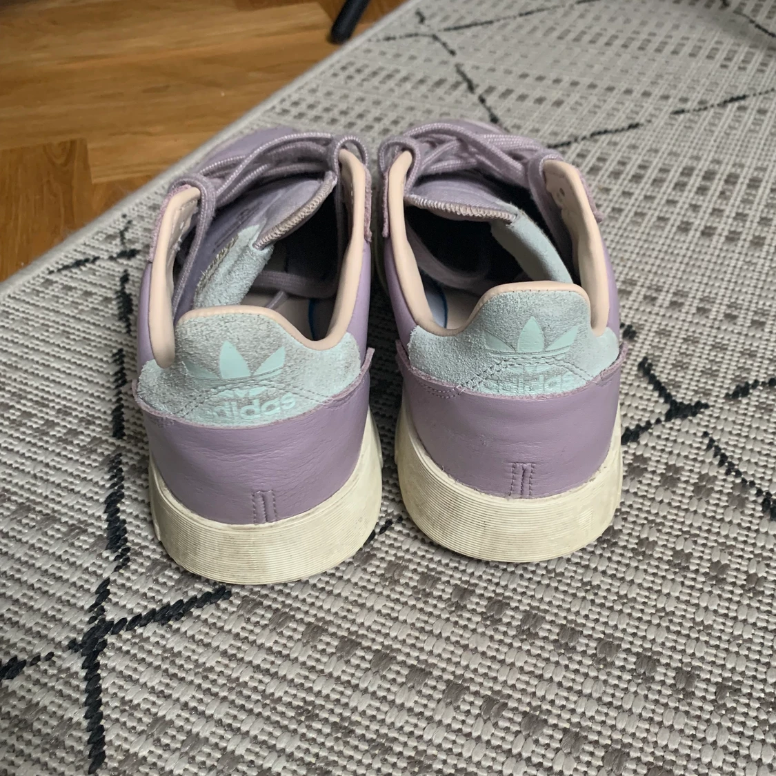 Adidas sneakers ljuslila - 90