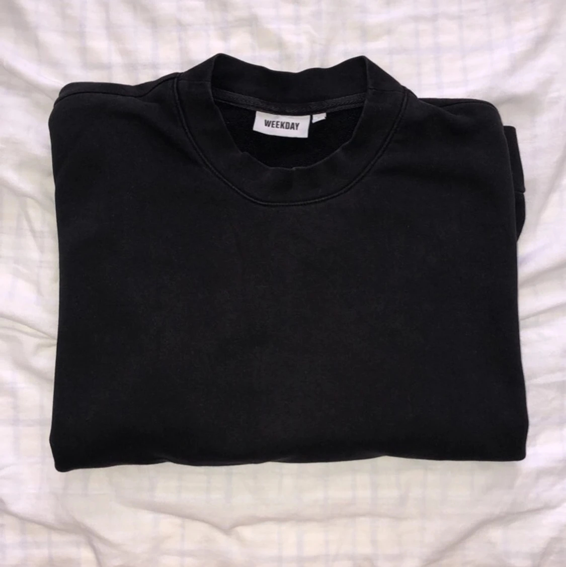 Svart sweatshirt