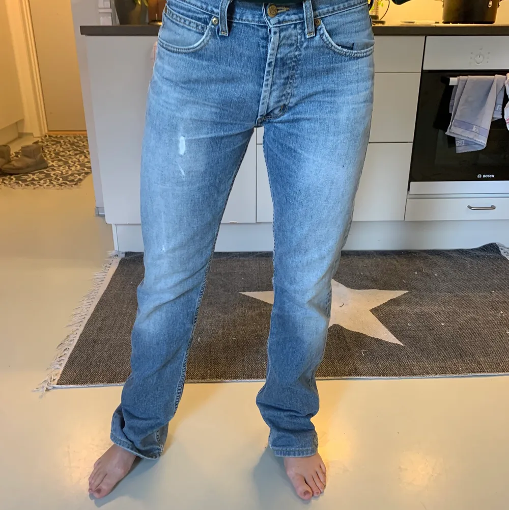 Långa jeans från Lee. Stl 28/34. Jeans & Byxor.