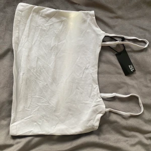 Tank topp - Köpte fel strl, strl Xl
