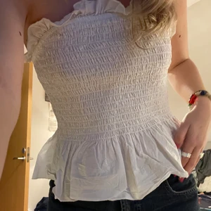 Topp/kjol - En tröja från gina som bör gå att använda både som kjol och topp❤️