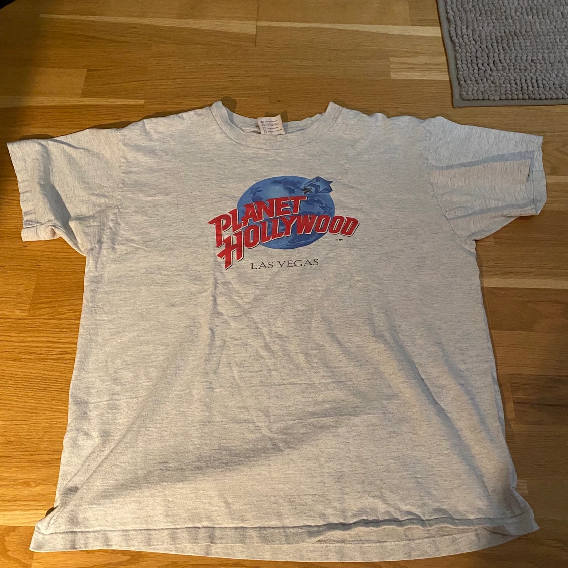 Vintage Single stitch planet Hollywood 