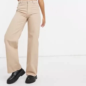 Beiga jeans monki - Jeans från monki! Superfin beige färg! Storlek 34 💜