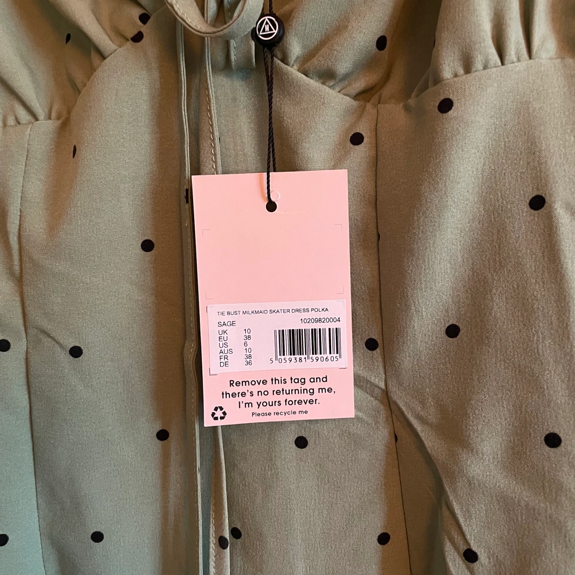 Grön gullig klänning  - 91