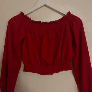 Tröja - Skriv för mer info🥰