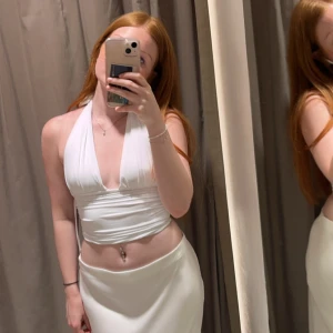 Vit Zara topp - Köpt i Spanien